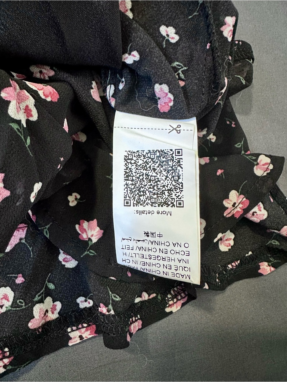 Black Mini Skirt with Pink Ditsy Floral Print NWT XS Size 2 Cottagecore Y2K - Picture 8 of 12